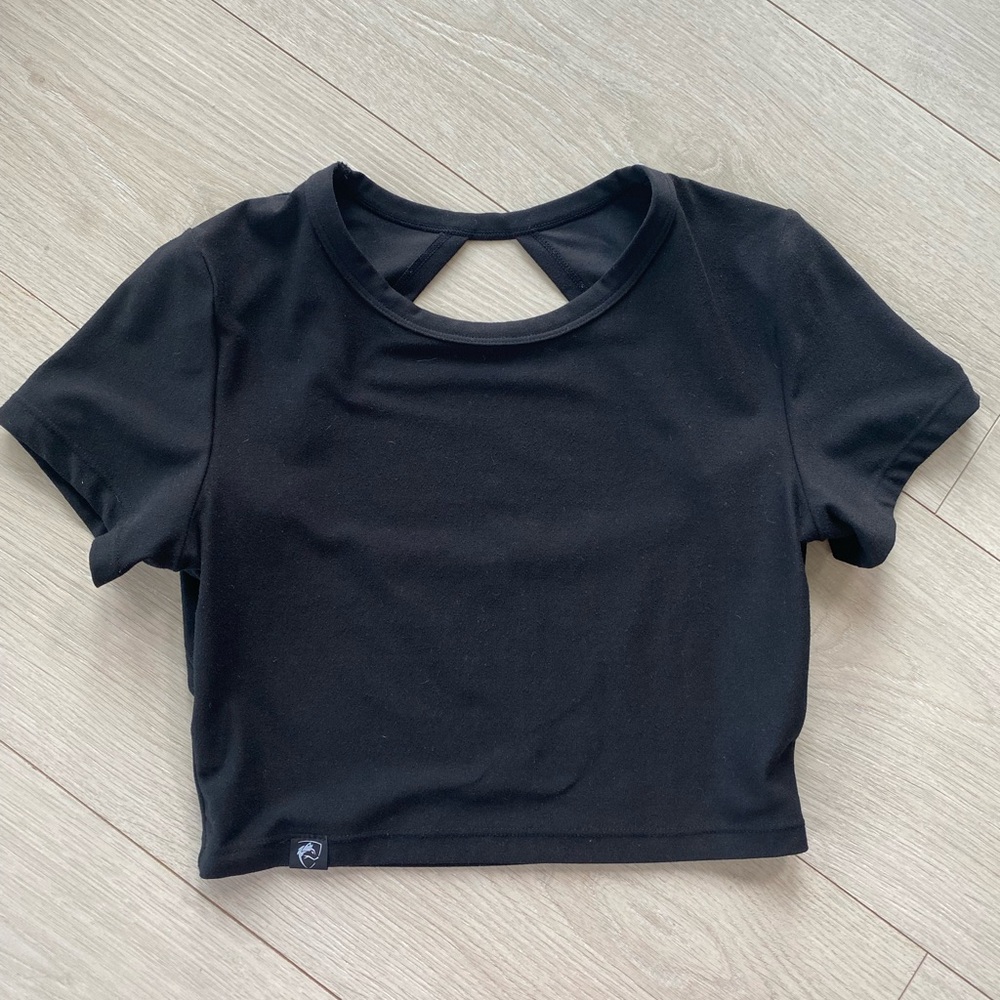 Alphalete crop top